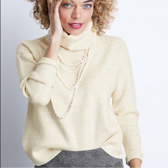 CAbi Sweaters - Fall CAbi Luxe Turtleneck Sweater NWT